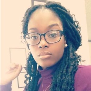 Meet your Posher, Sabrina